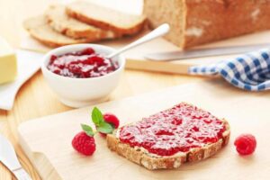 Jak wprowadzić zasady diety przetworowej i jakie efekty przynosi odpowiedni jadłospis?