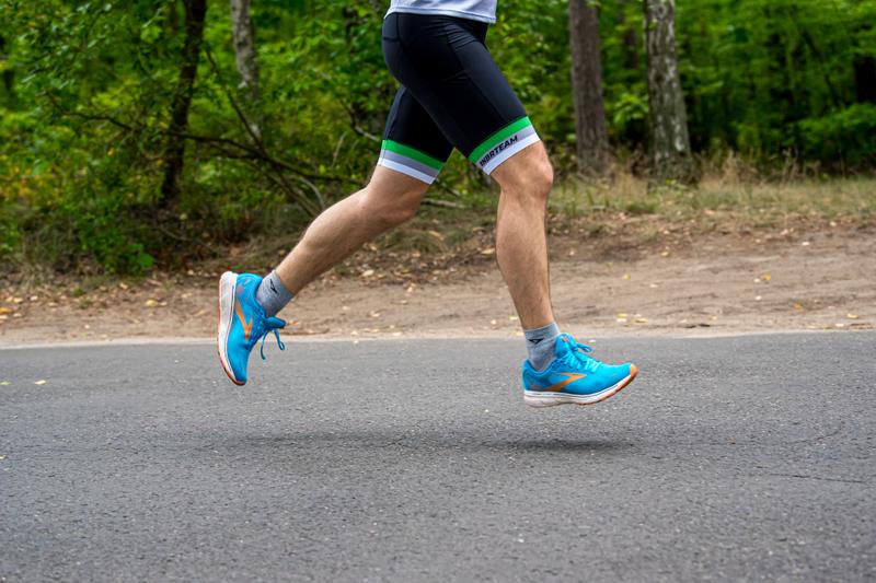 Wybór najlepszego obuwia: w czym biegac, aby osiągnąć sukces?