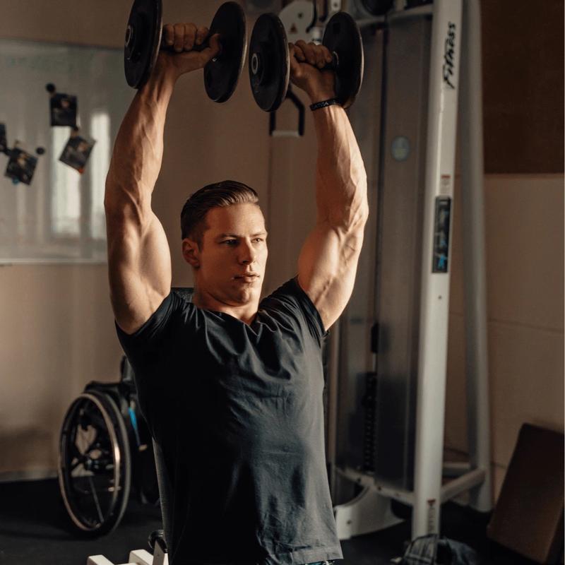 Najlepsze ćwiczenia na barki