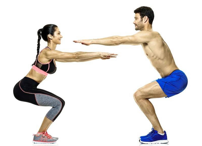 Jak piłkarze, którzy wykonują przysiady, biegają szybciej i skaczą wyżej?